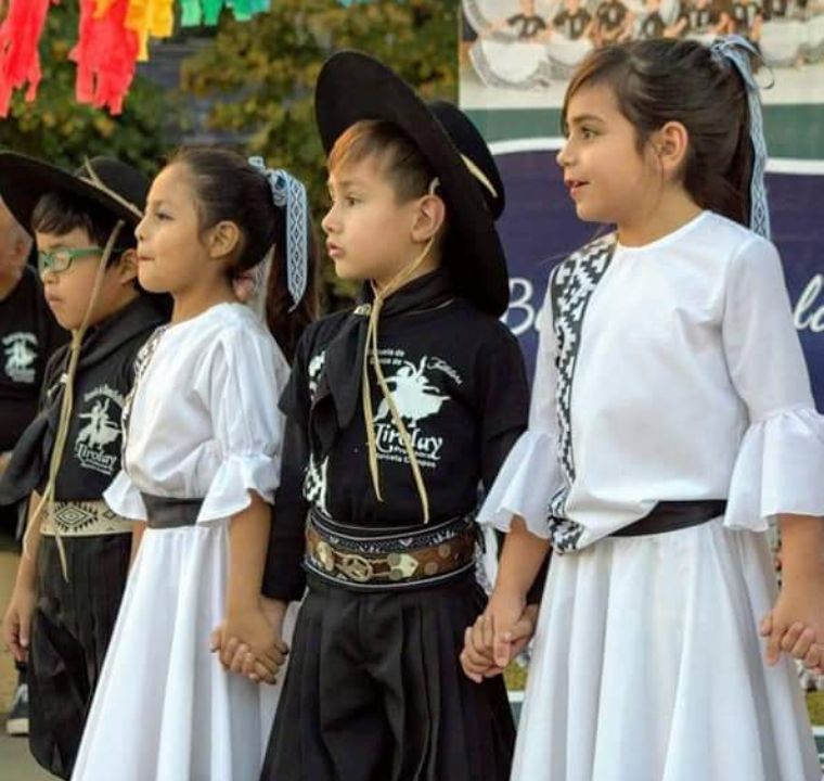 Danzas Folklóricas Infantiles 5